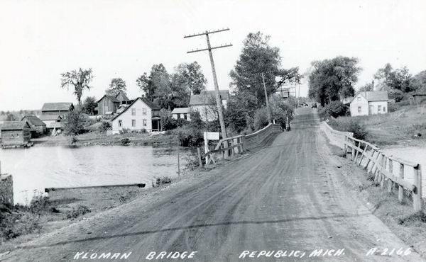 Kloman Bridge Republic (newer photo)